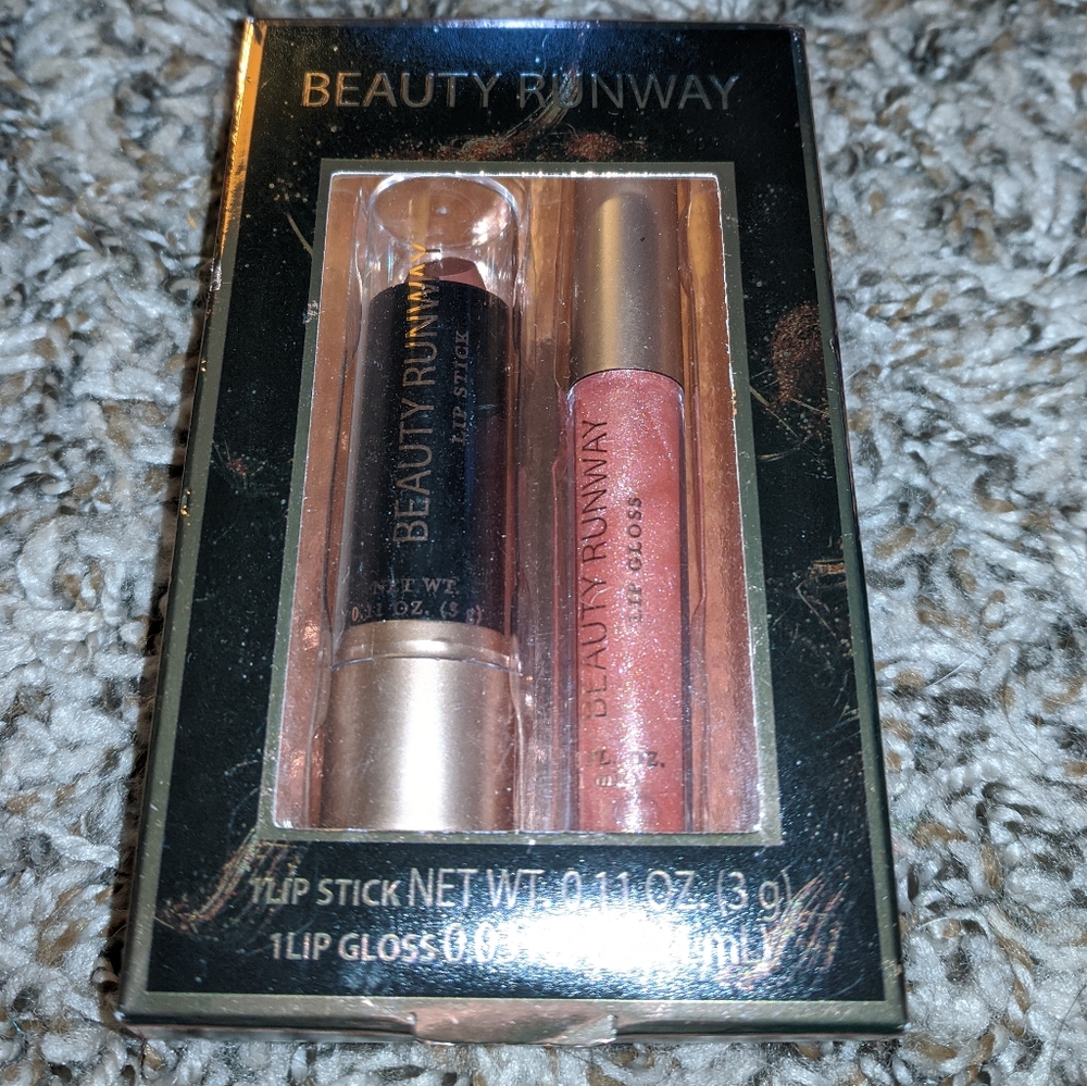 NEW! Lip Set (lipstick and gloss)